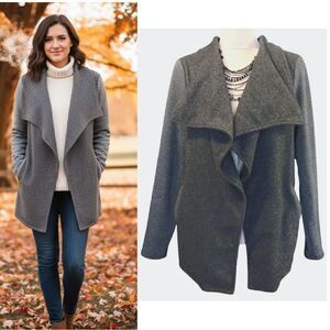 Doe & Rae Grey Two Tone Open Front Knit Cardigan with Pockets Medium